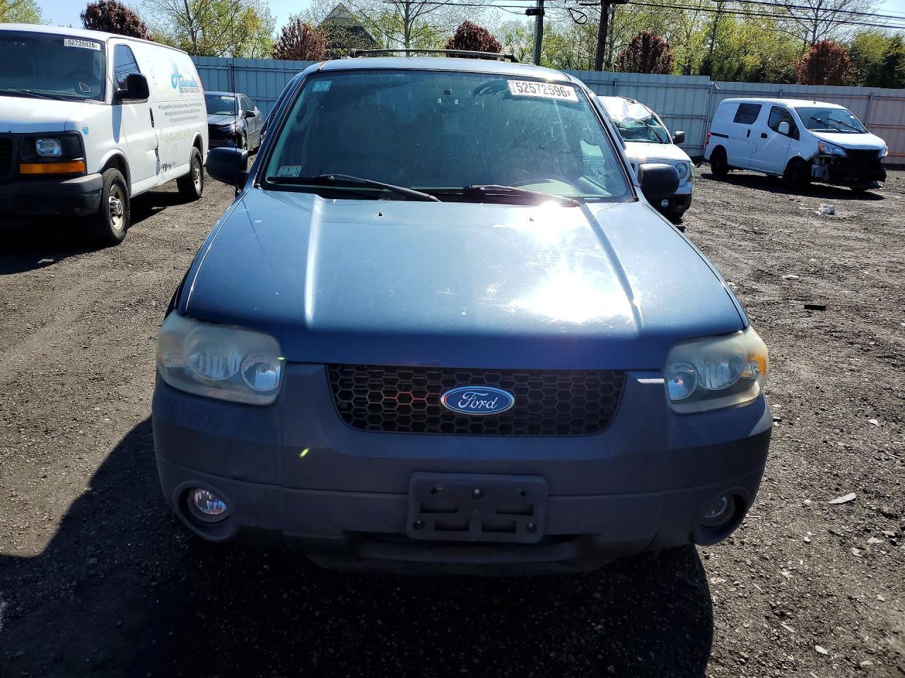 2006 FORD ESCAPE
