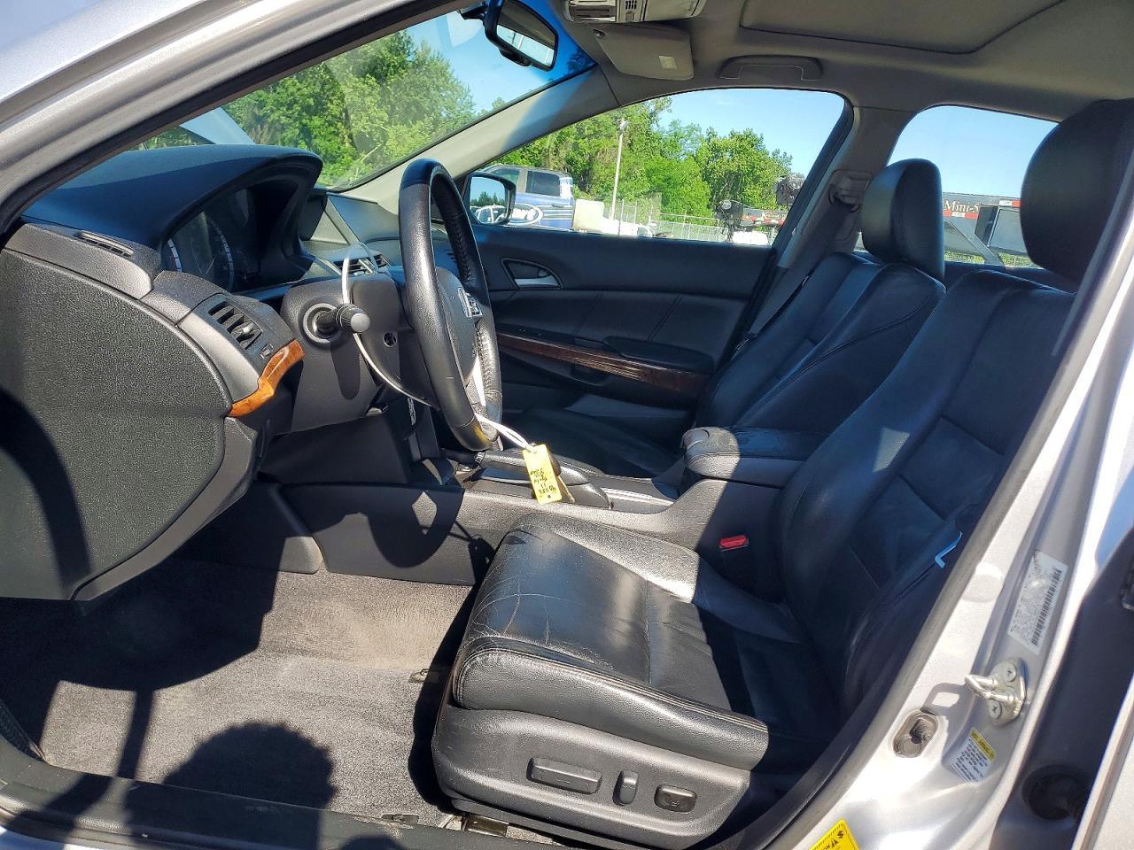 2011 HONDA ACCORD