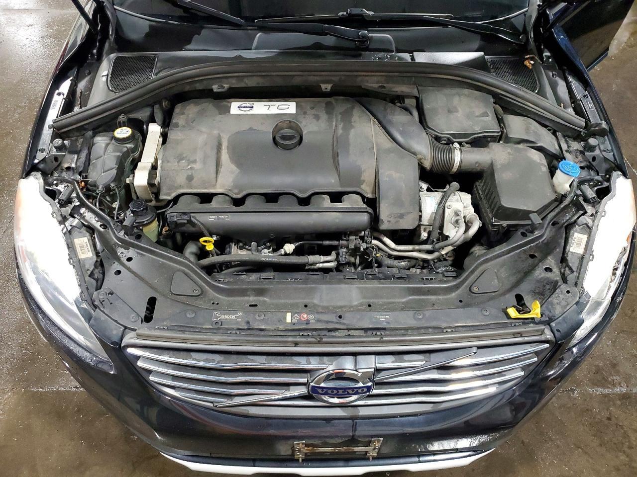 2014 VOLVO XC60
