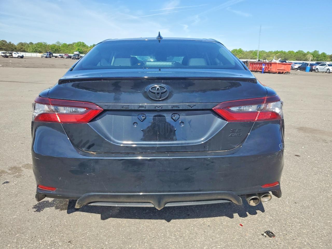 2022 TOYOTA CAMRY