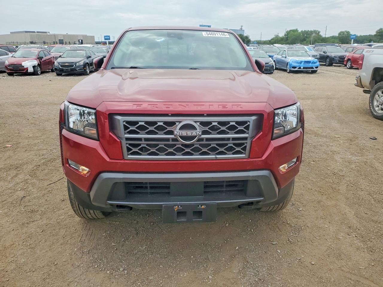 2022 NISSAN Frontier