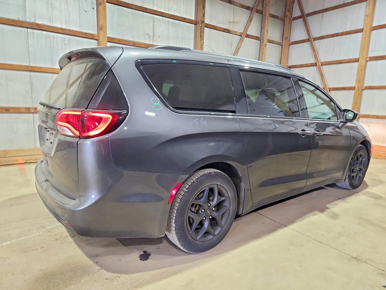 2020 CHRYSLER Pacifica