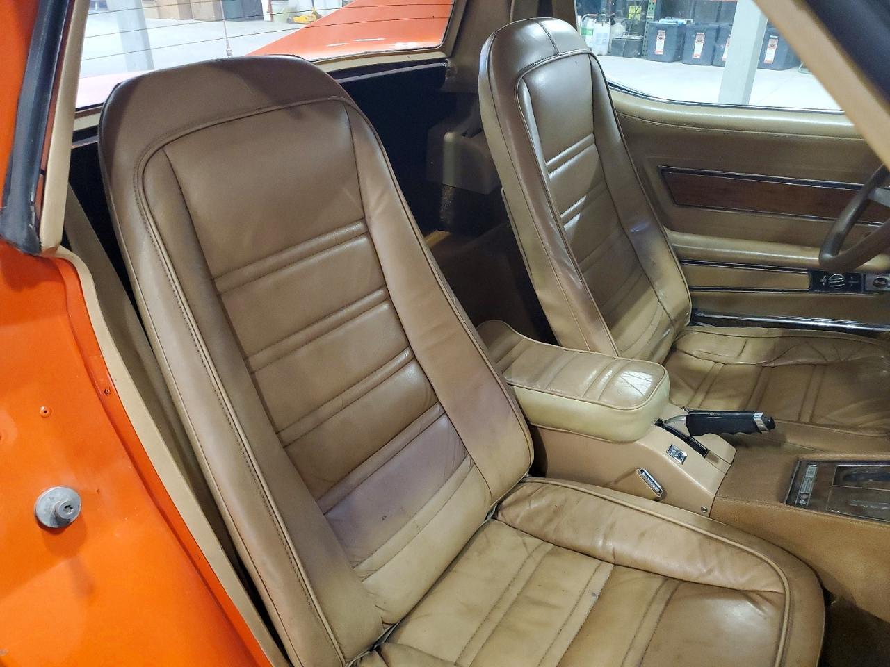 1976 CHEVROLET CORVETTE