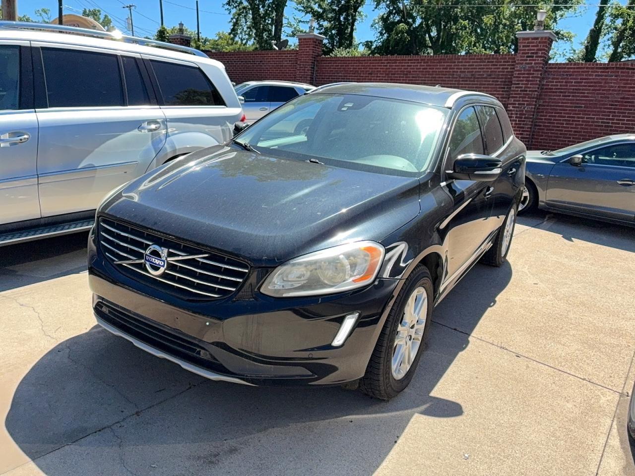 2016 VOLVO XC60