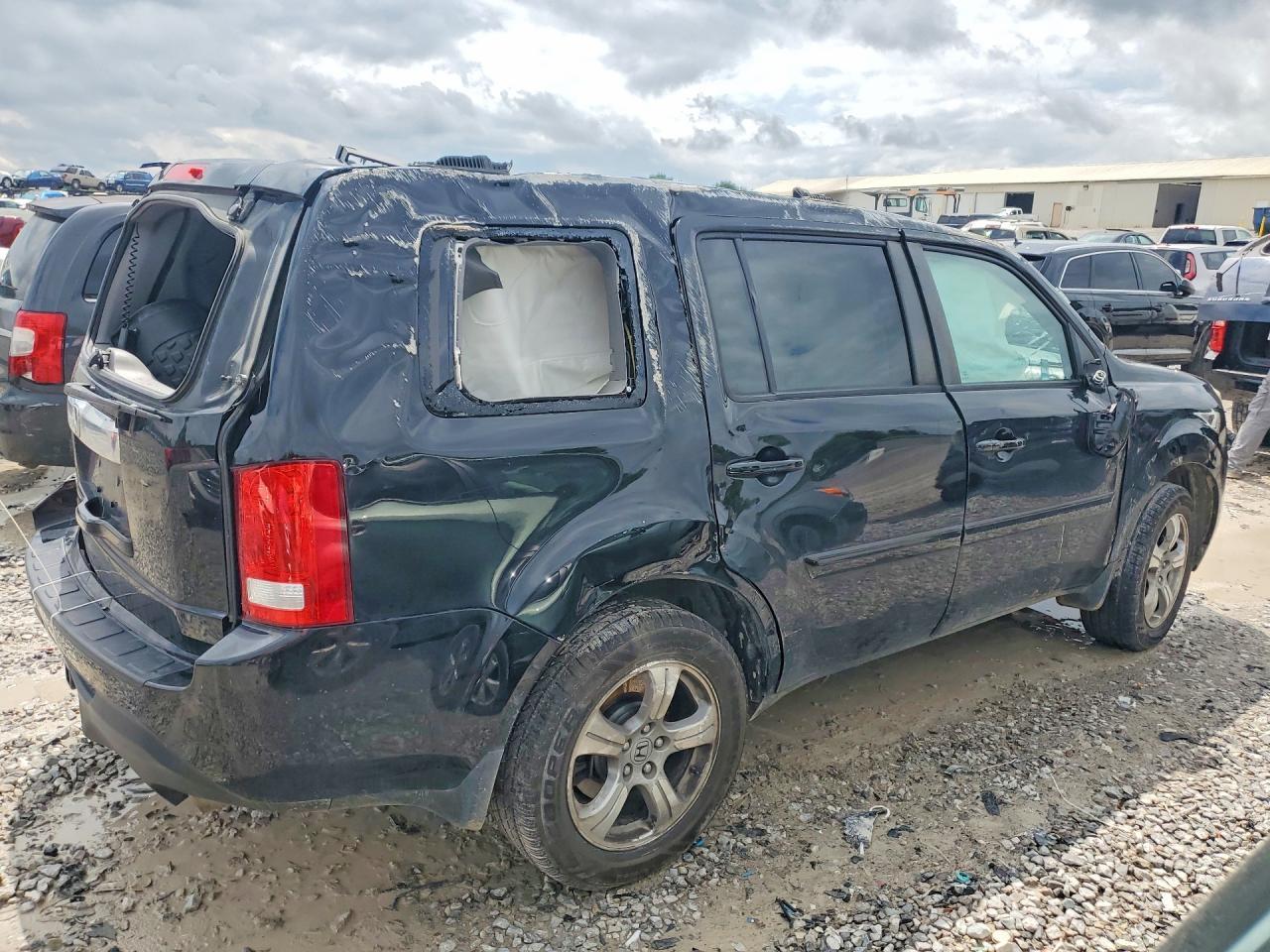 2015 HONDA PILOT