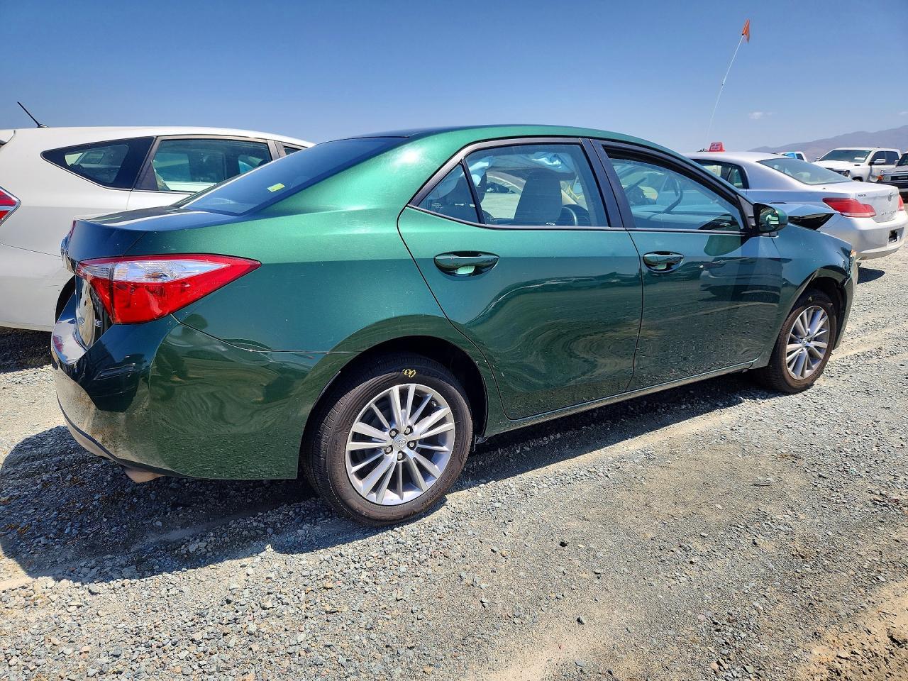 2015 TOYOTA COROLLA