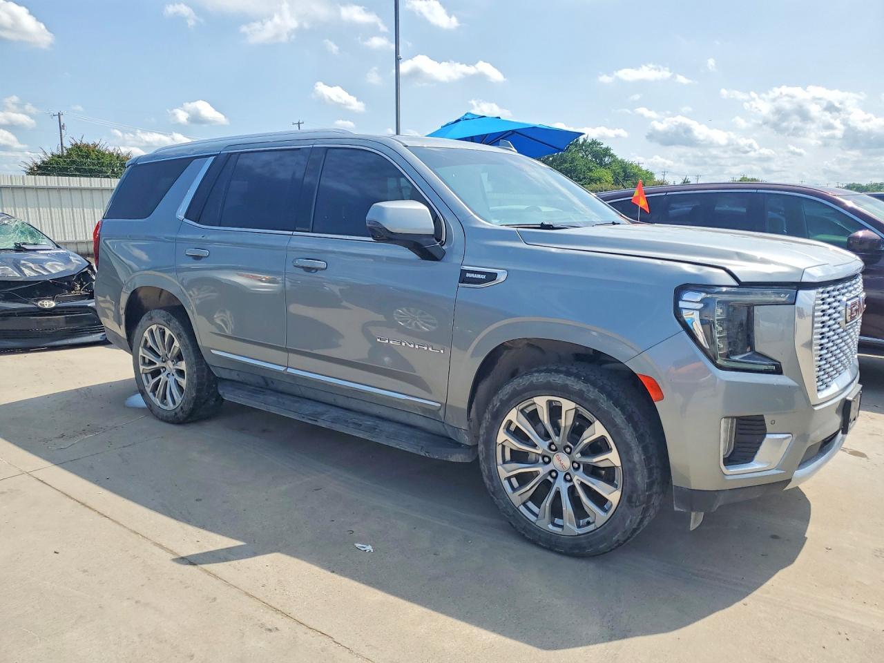 2024 GMC Yukon