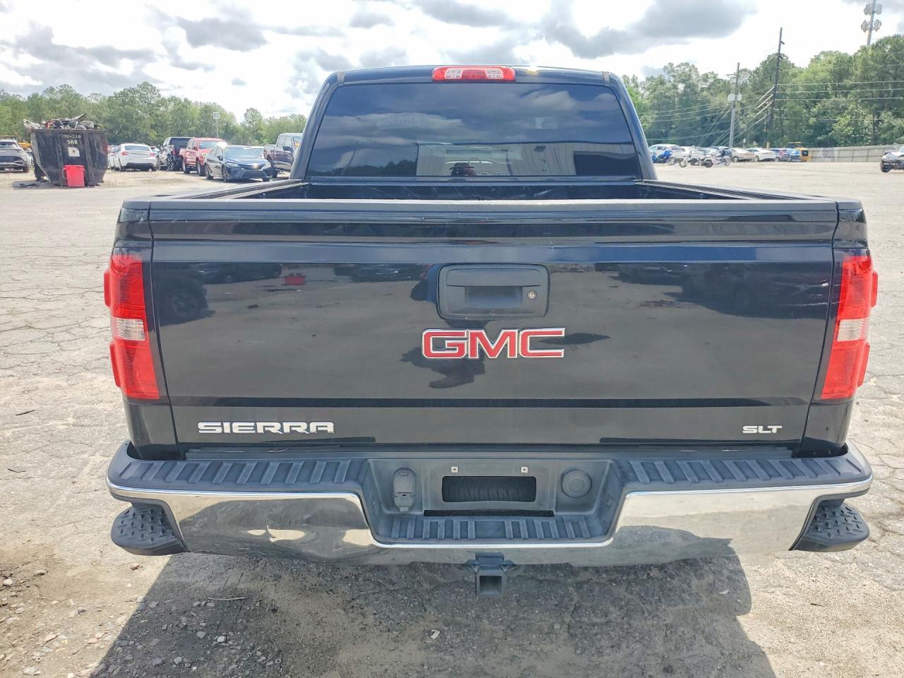 2015 GMC Sierra