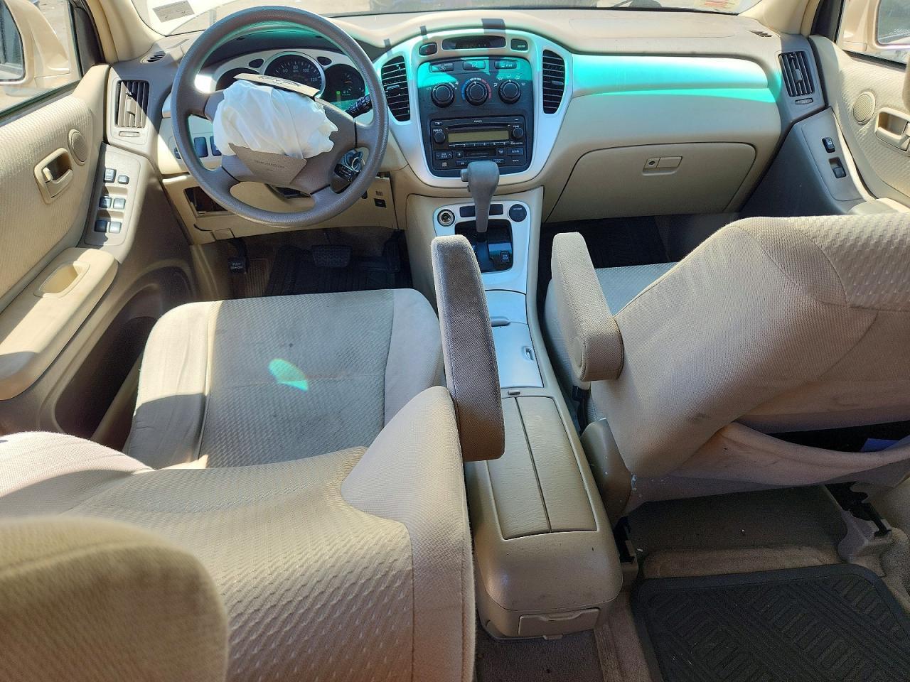 2004 TOYOTA HIGHLANDER
