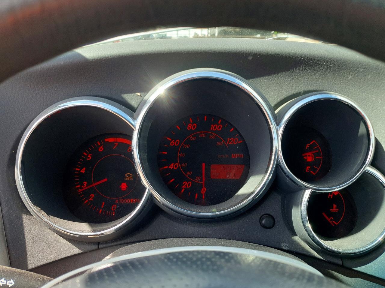 2003 PONTIAC VIBE