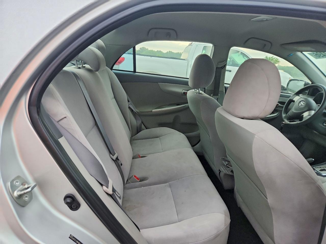 2010 TOYOTA COROLLA