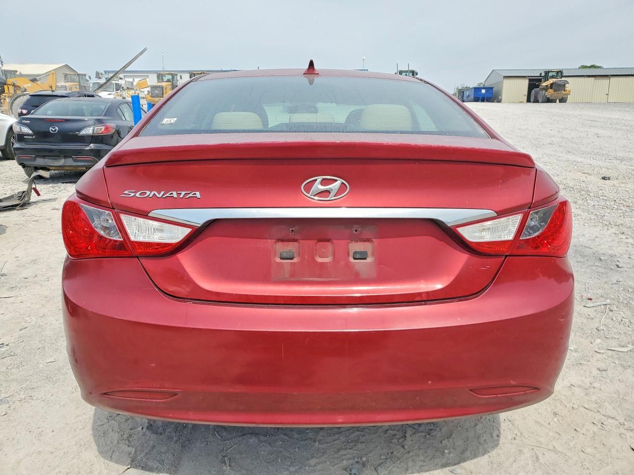 2011 HYUNDAI SONATA
