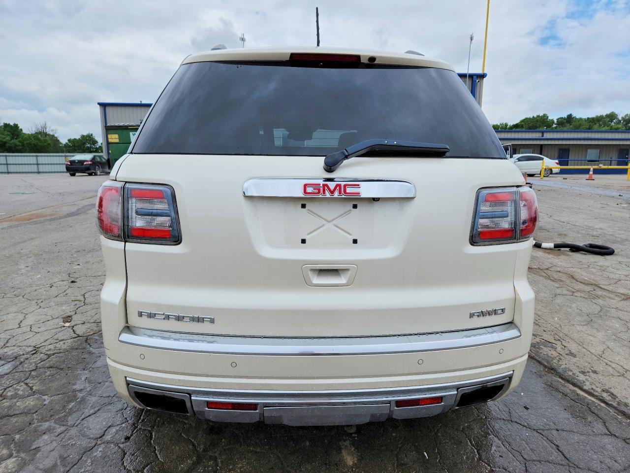 2014 GMC ACADIA