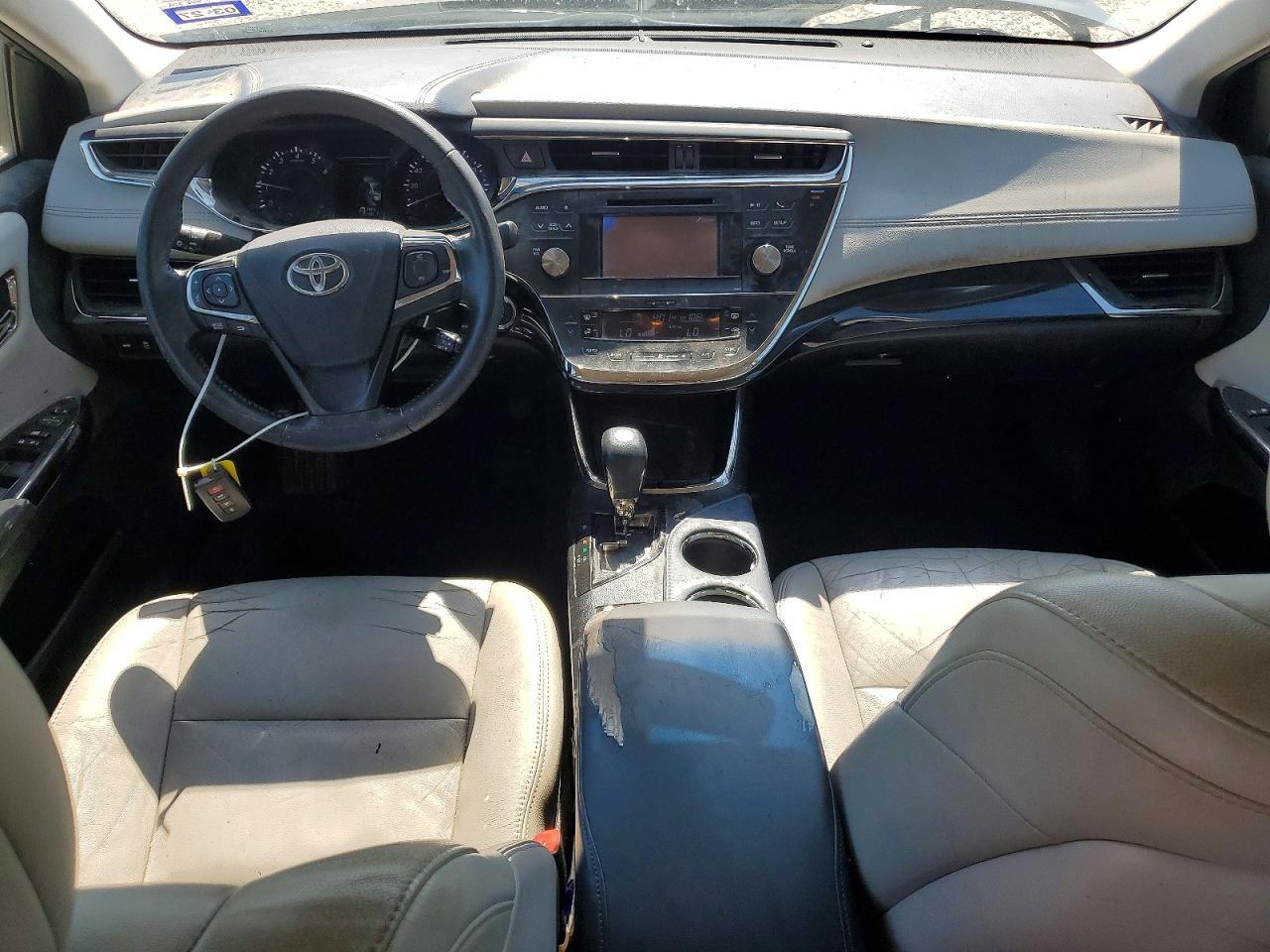 2014 TOYOTA Avalon