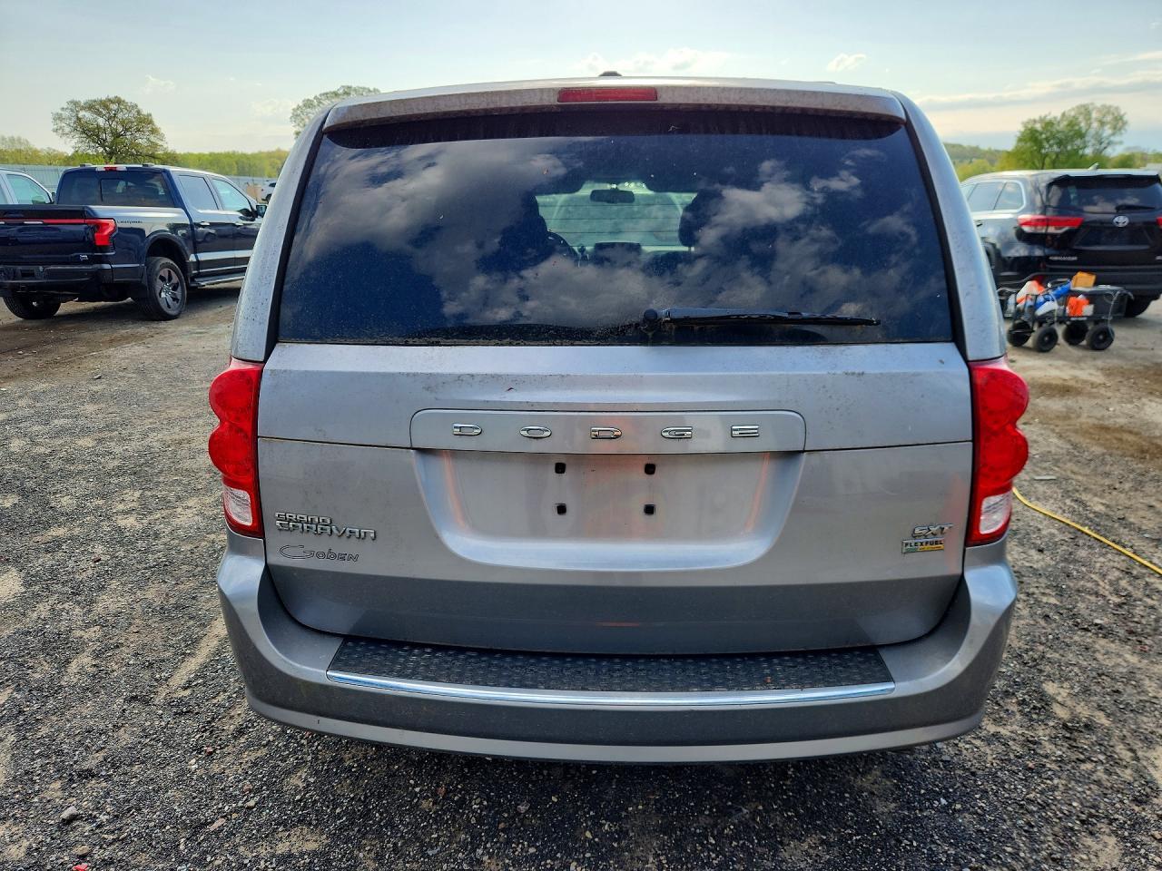 2016 DODGE GRAND CARAVAN