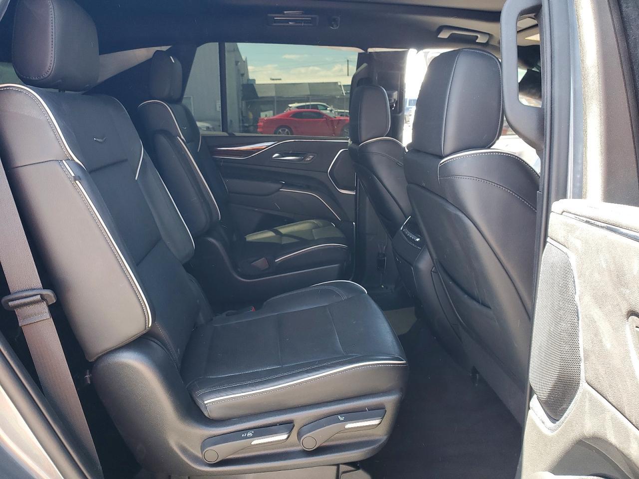 2022 CADILLAC ESCALADE