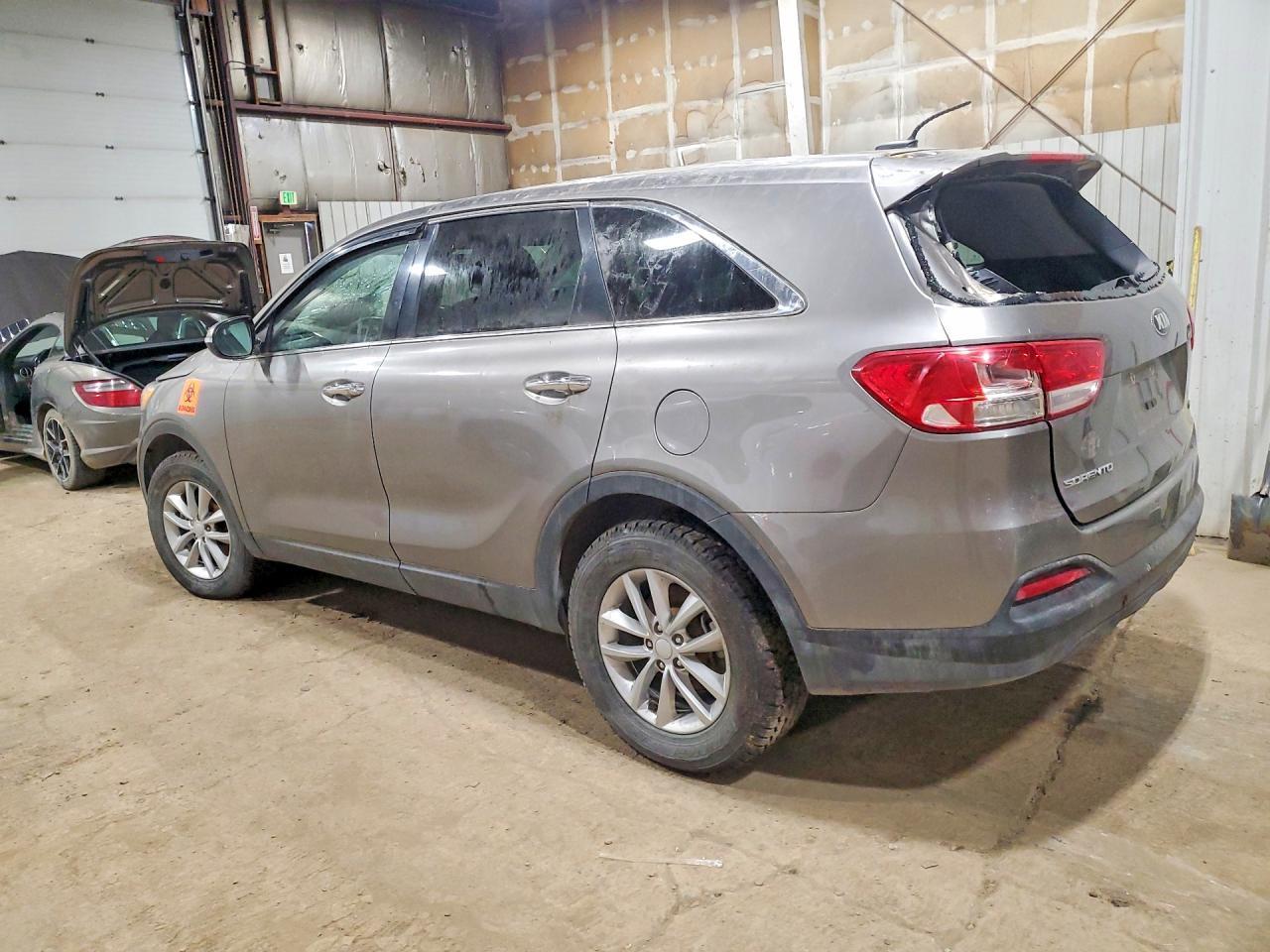 2017 KIA SORENTO
