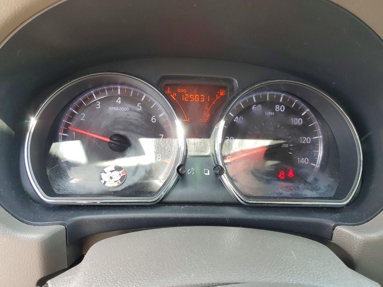 2013 NISSAN VERSA