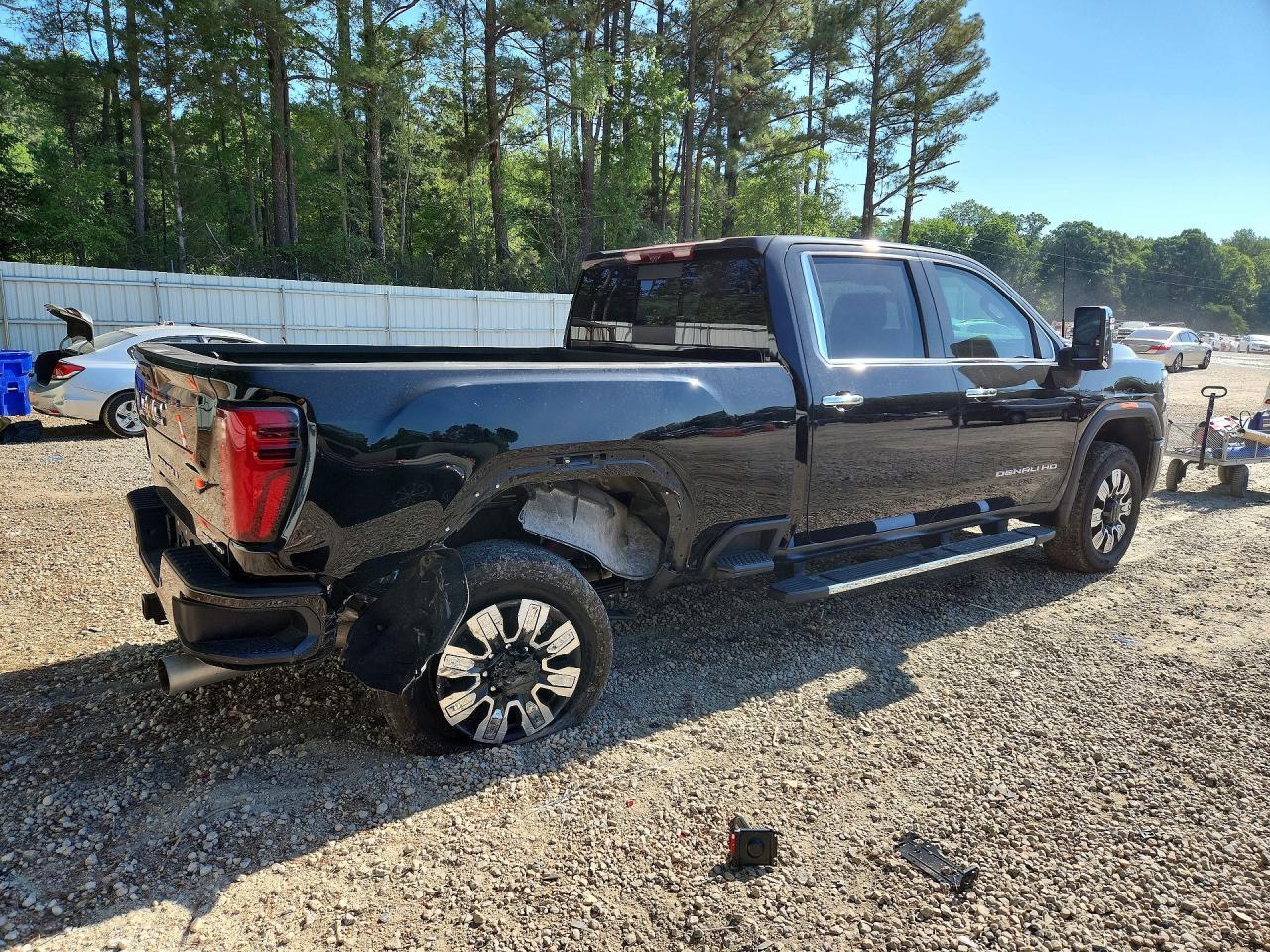 2025 GMC Sierra