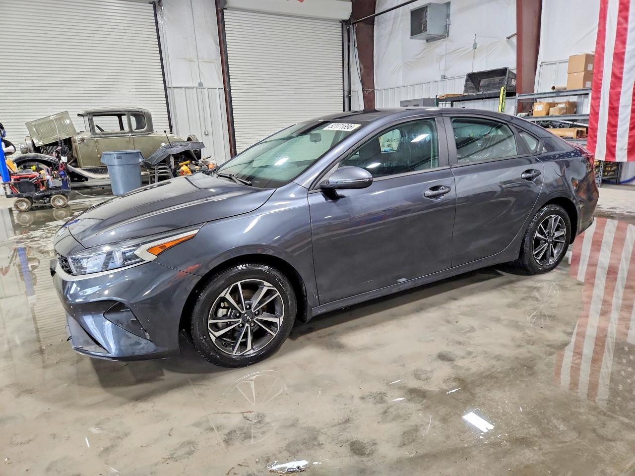 2023 KIA FORTE