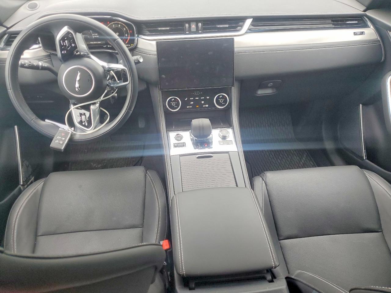 2024 JAGUAR F-Pace