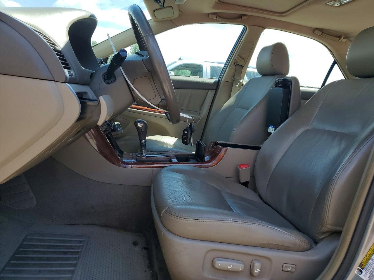 2005 TOYOTA CAMRY