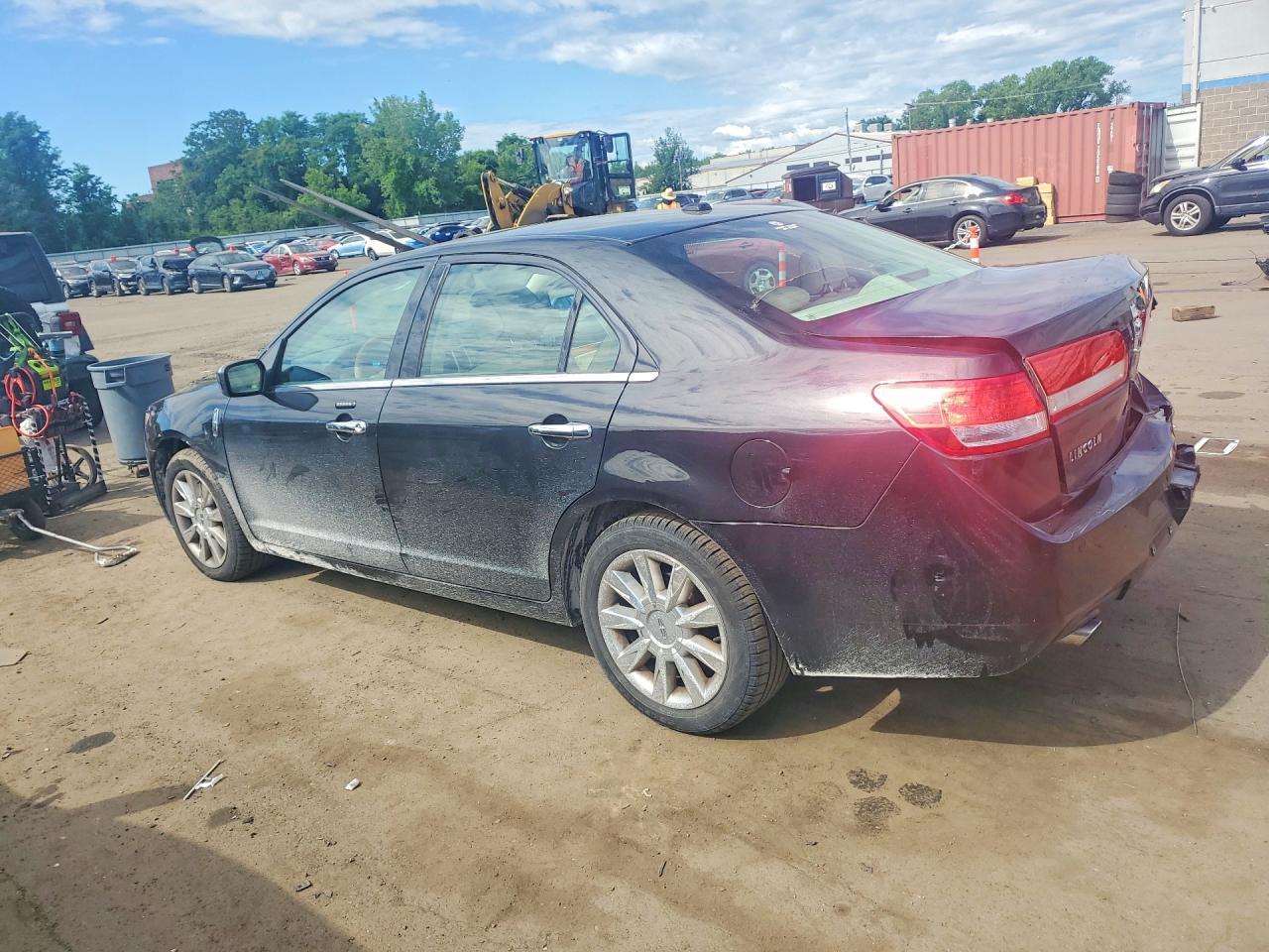 2012 LINCOLN MKZ