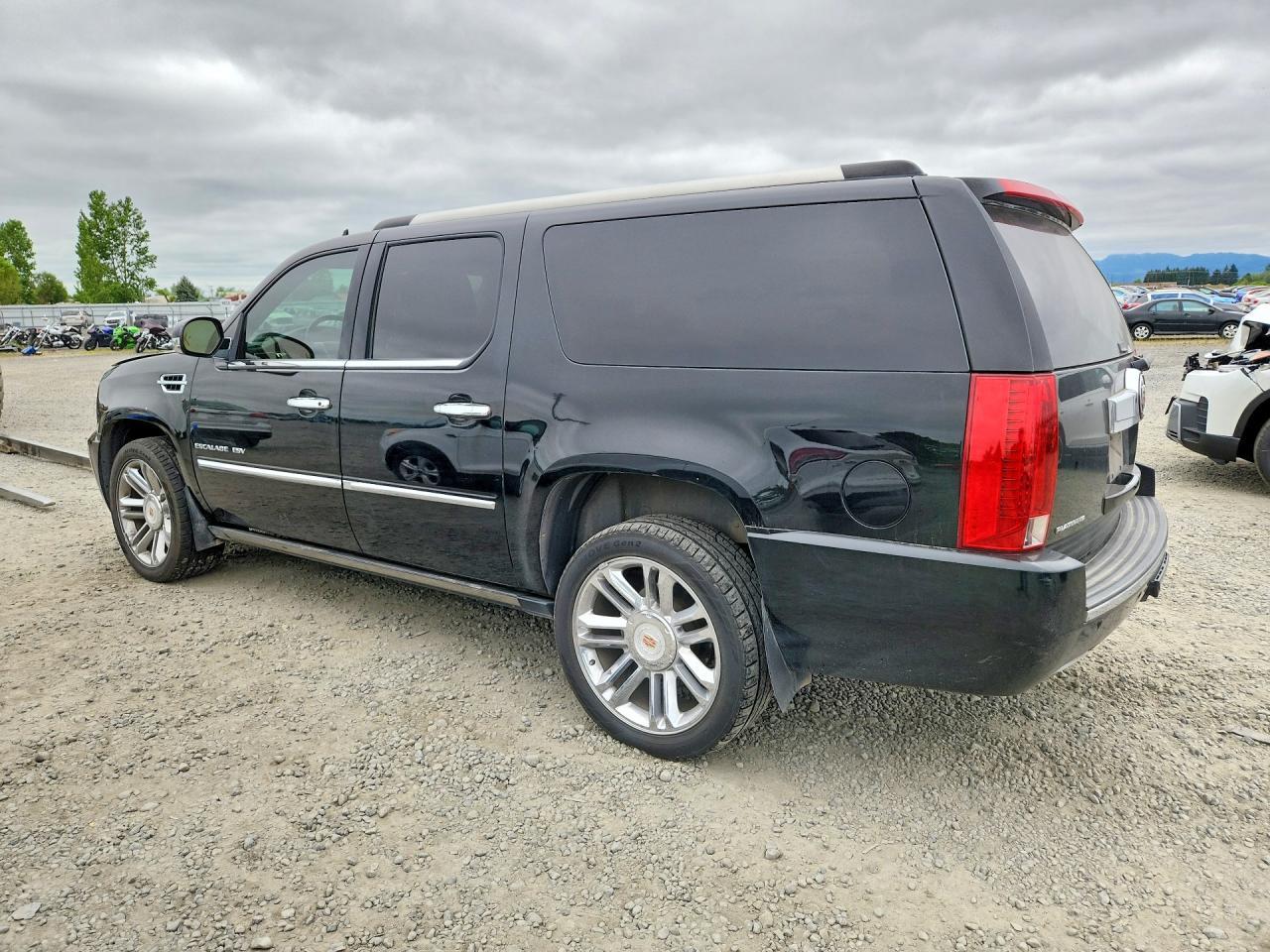 2014 CADILLAC Escalade ESV