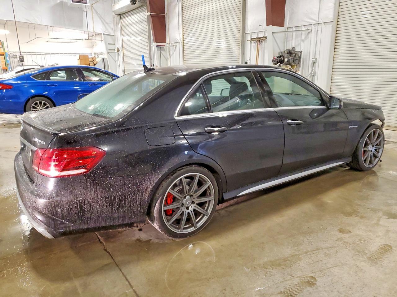 2015 MERCEDES-BENZ E-Class