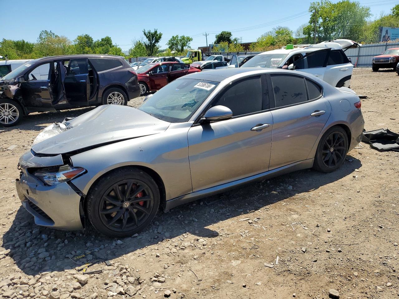 2017 ALFA ROMEO Giulia
