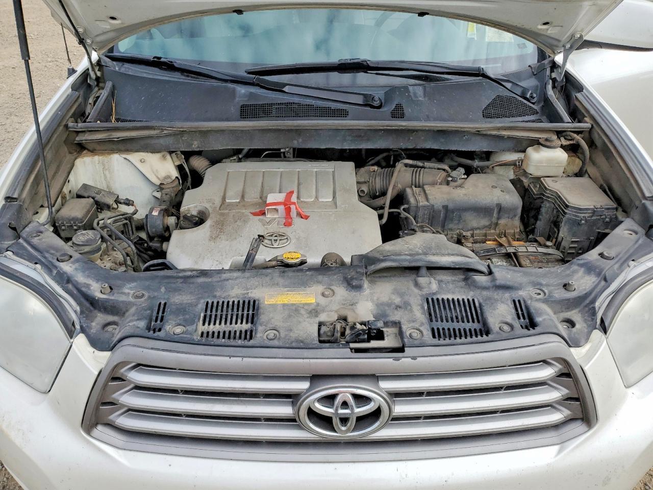 2010 TOYOTA HIGHLANDER