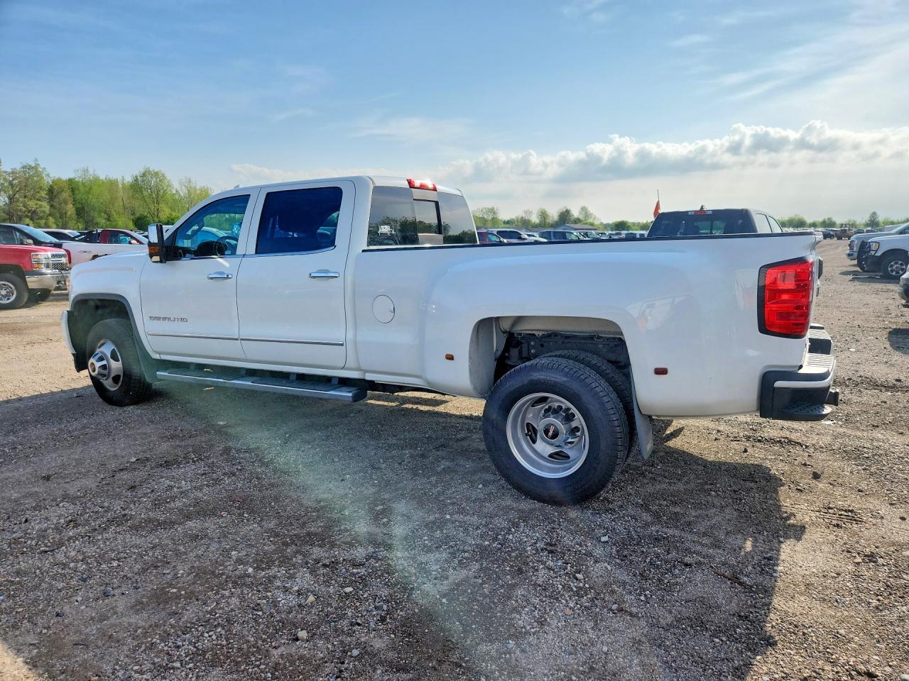 2015 GMC Sierra