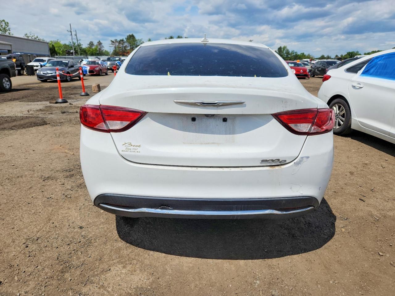 2015 CHRYSLER 200