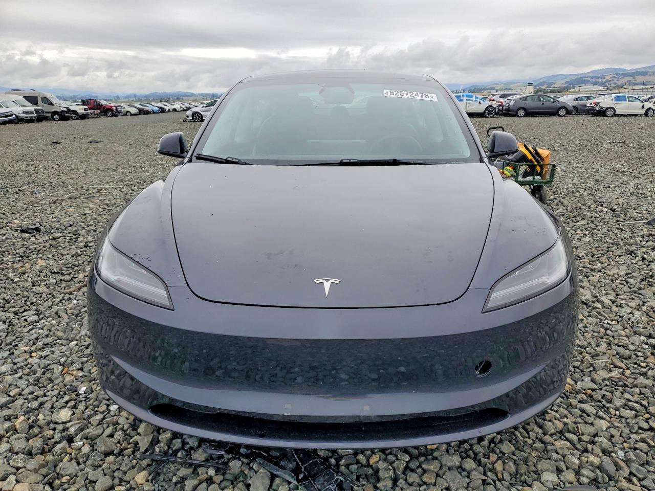 2025 TESLA MODEL 3
