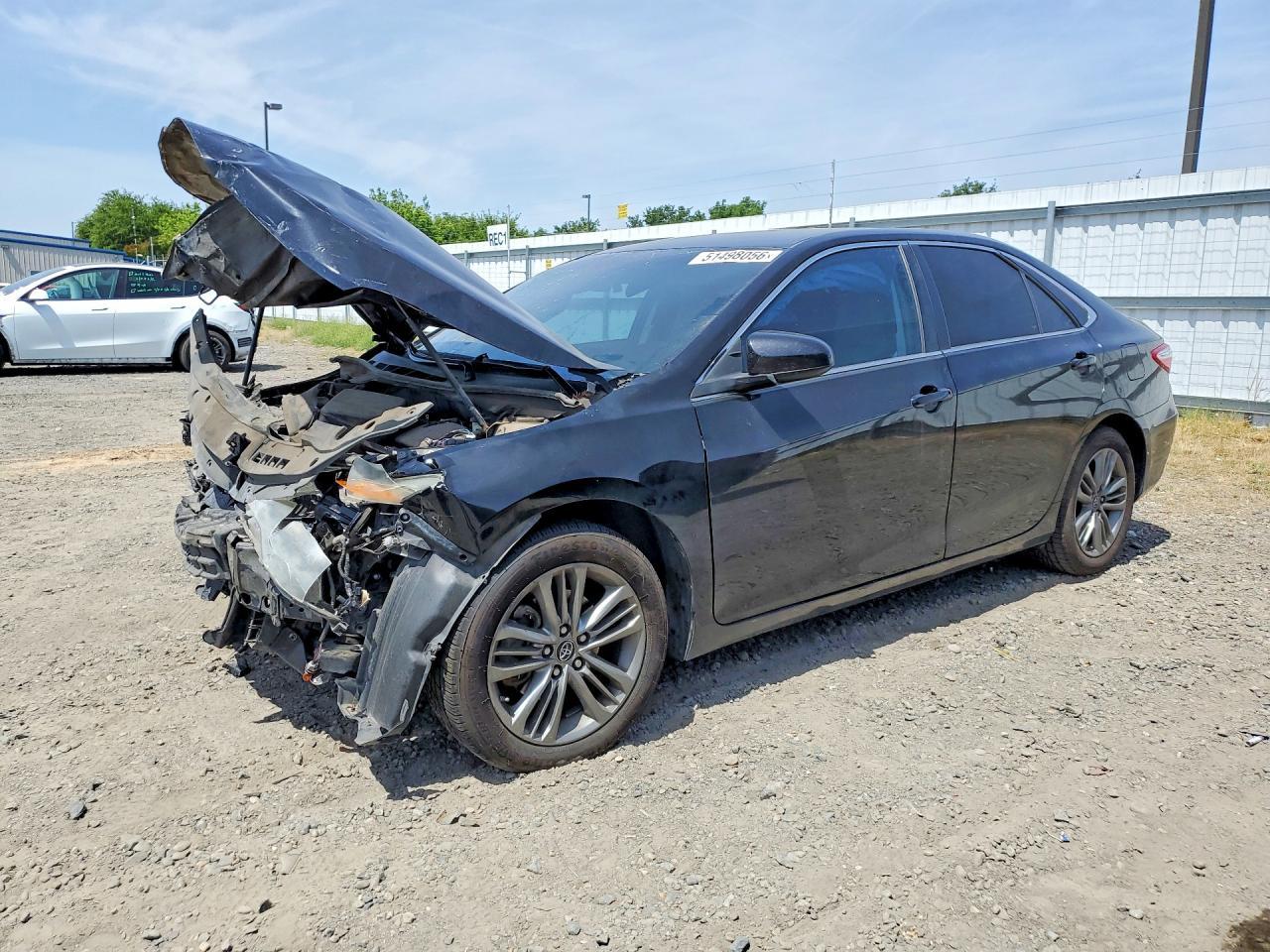 2016 TOYOTA CAMRY