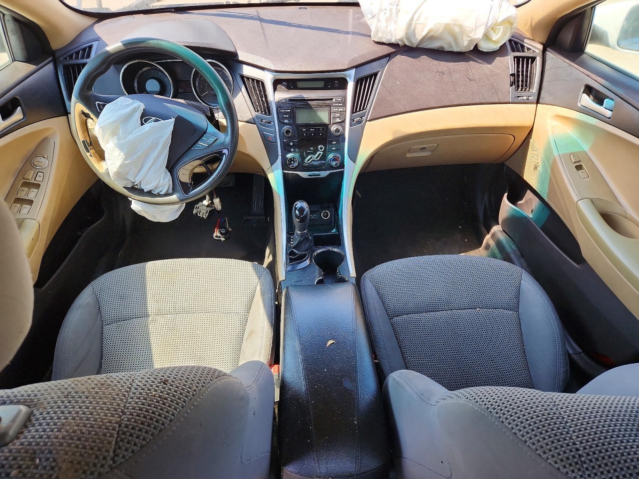 2013 HYUNDAI SONATA