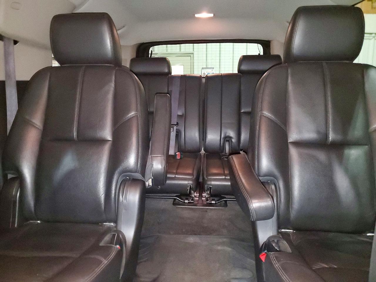 2012 CHEVROLET Suburban