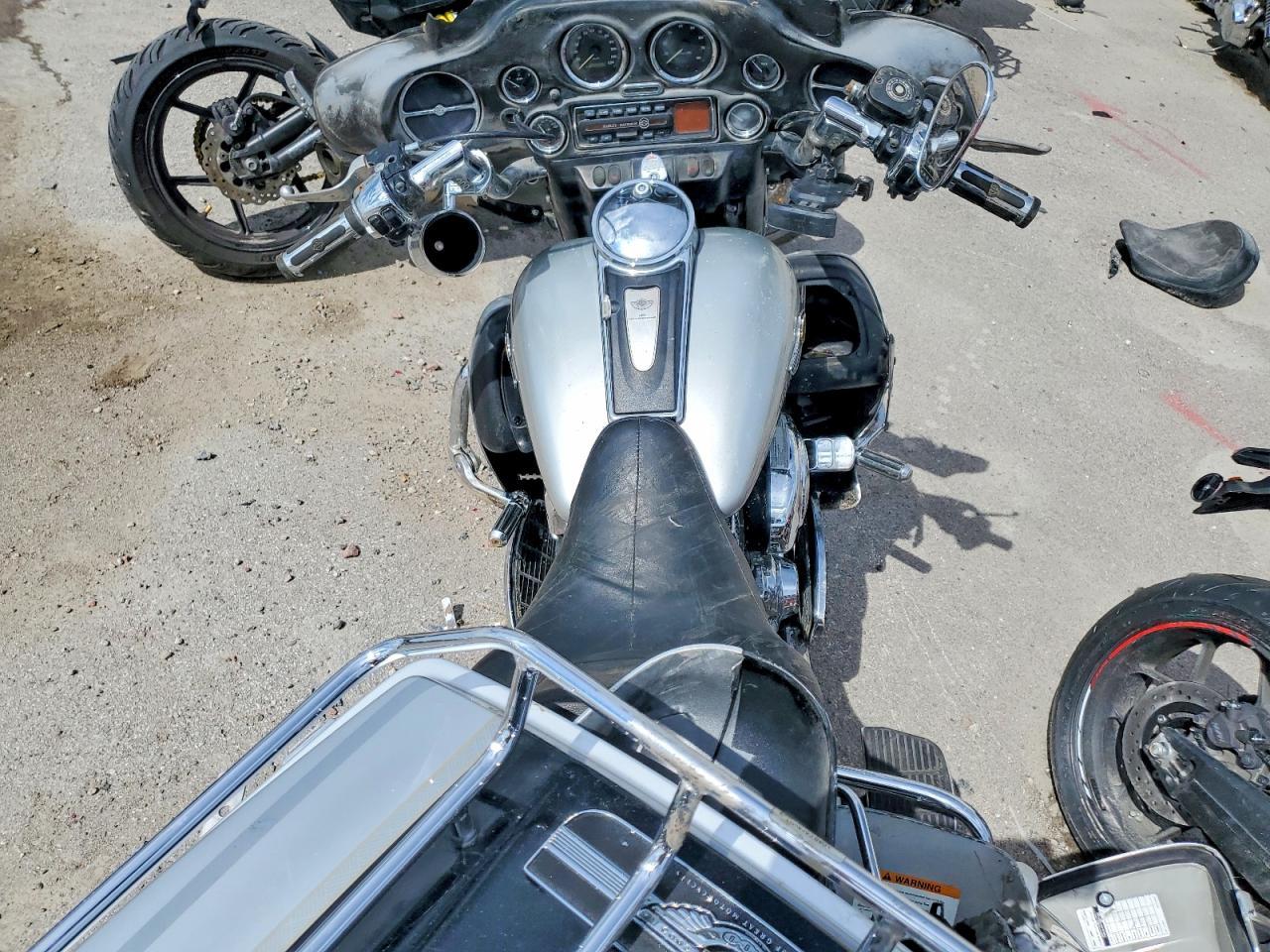 2003 HARLEY-DAVIDSON FLHTCUI