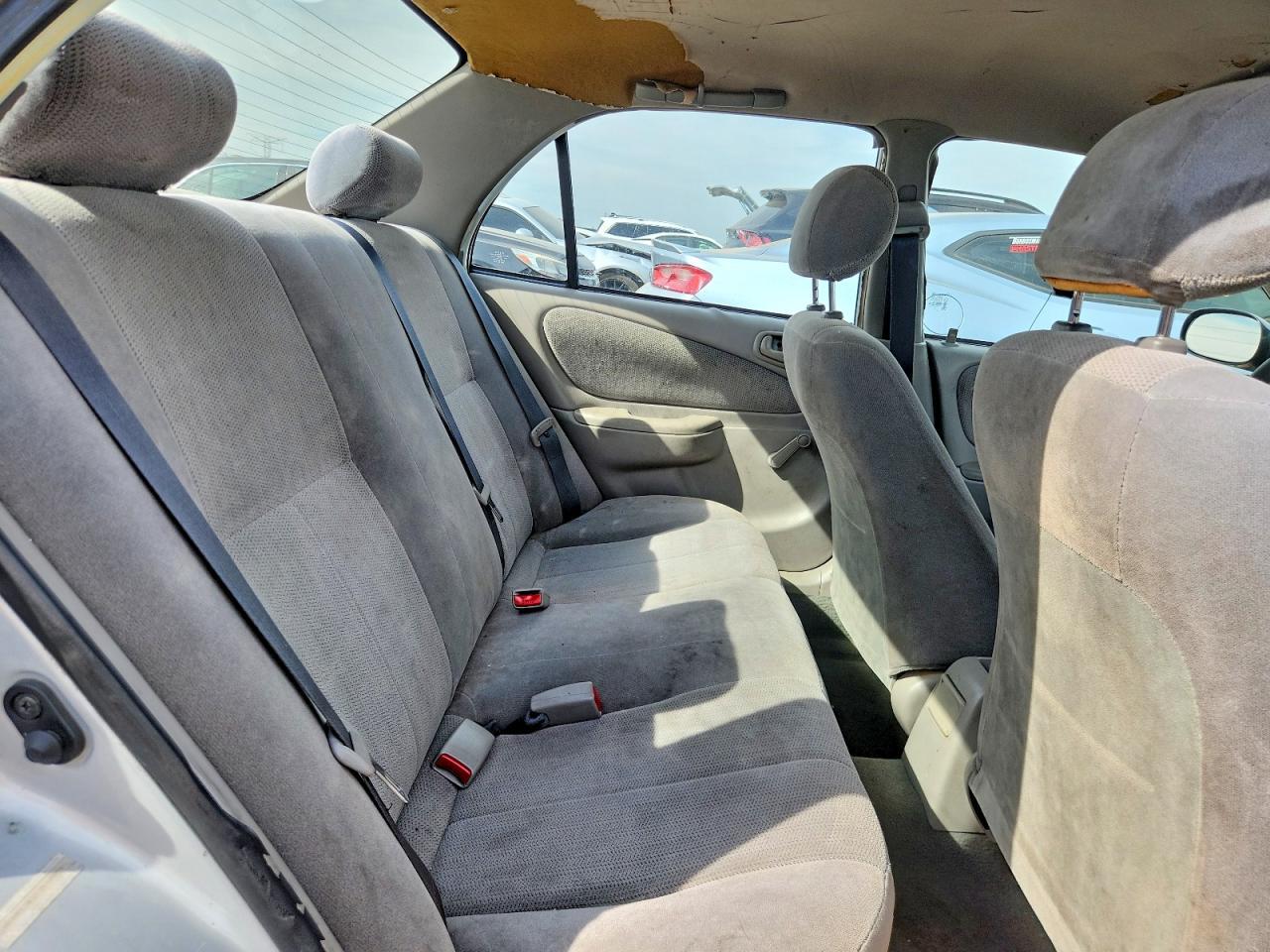 2001 TOYOTA COROLLA