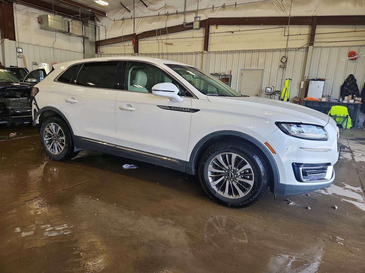 2019 LINCOLN Nautilus