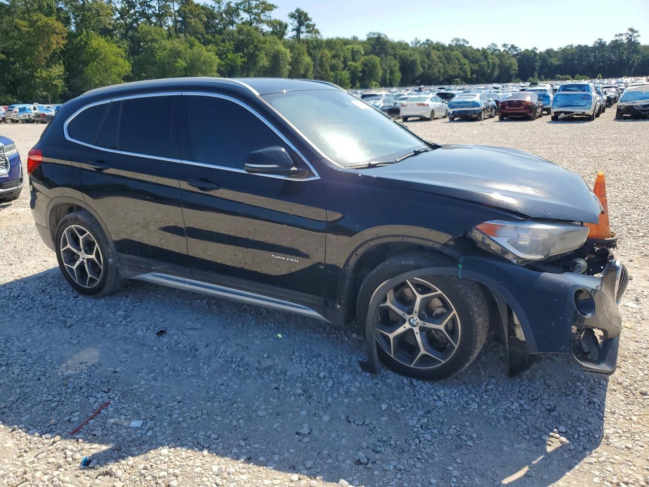 2017 BMW X1