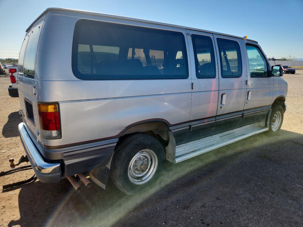 1994 FORD Econoline E350