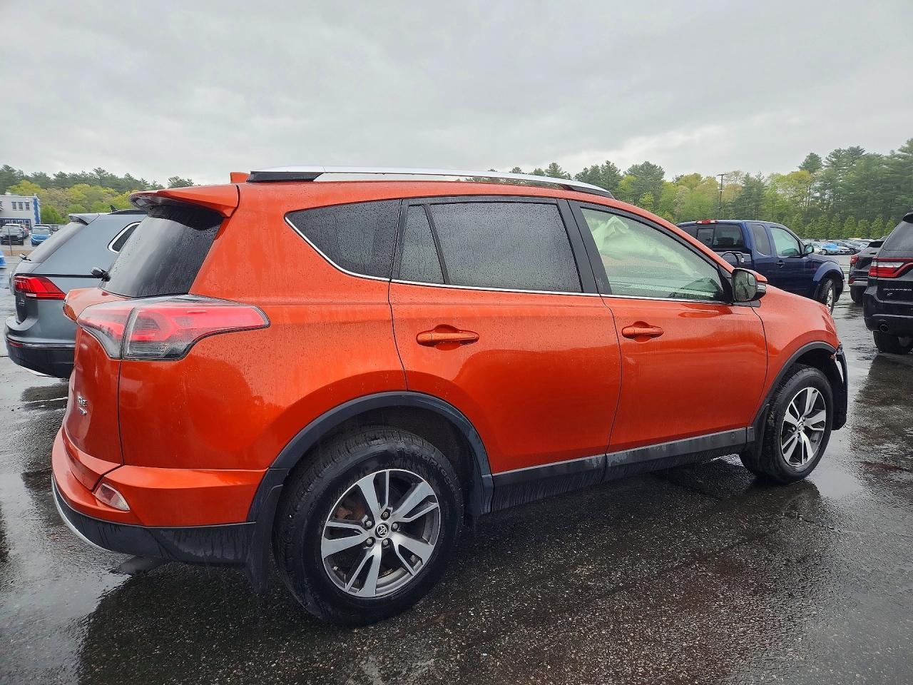 2016 TOYOTA RAV4
