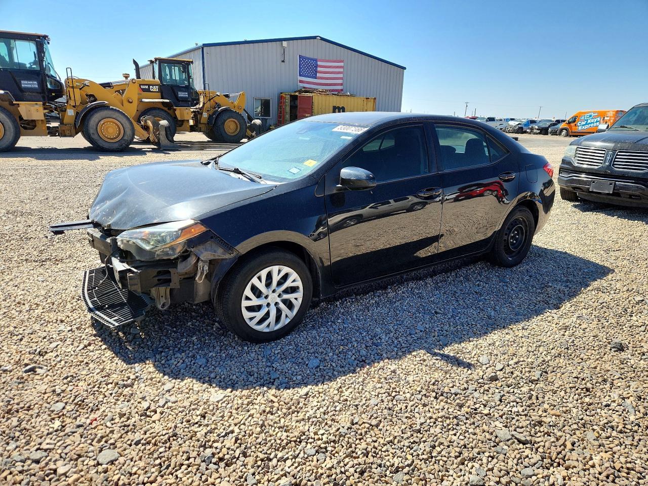 2018 TOYOTA COROLLA
