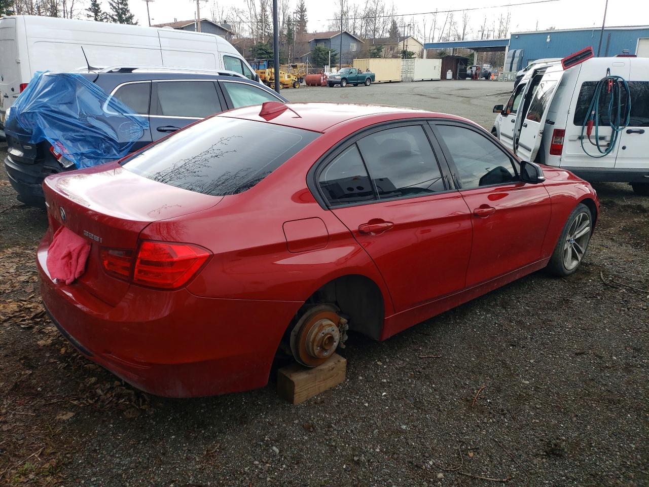 2013 BMW 3 SERIES