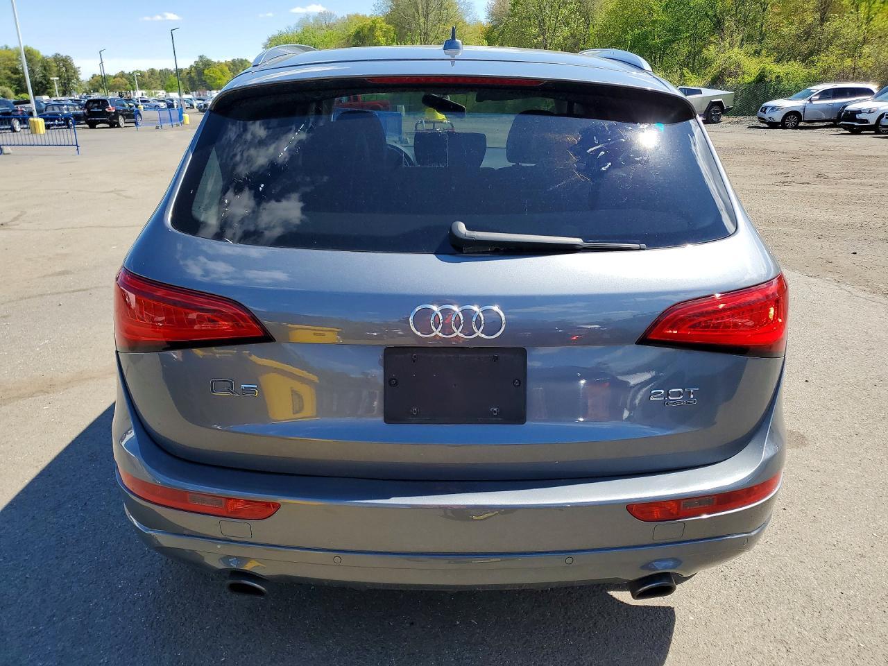 2014 AUDI Q5