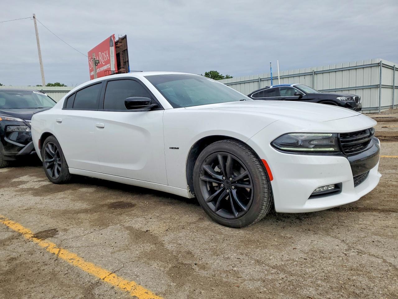 2016 DODGE CHARGER