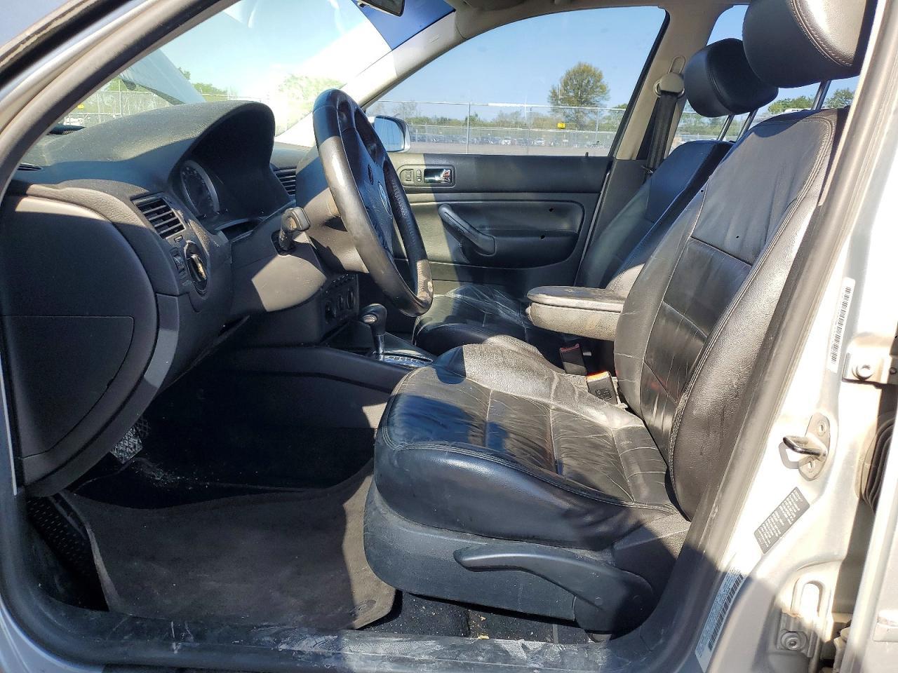 2004 VOLKSWAGEN JETTA