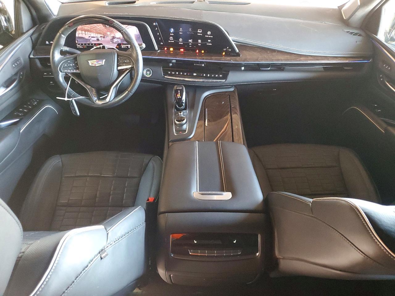 2023 CADILLAC ESCALADE