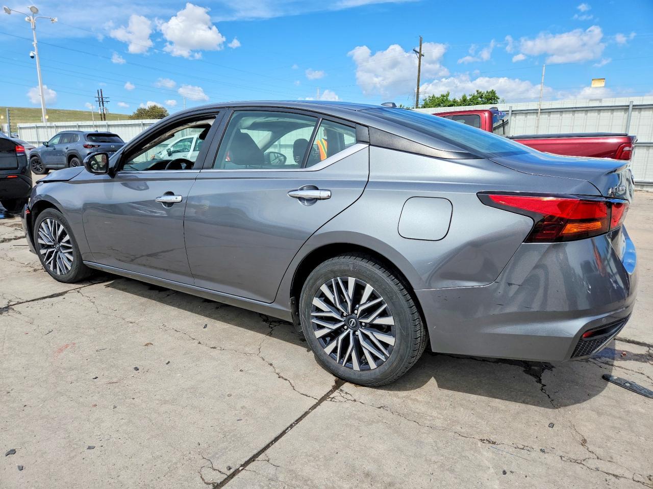 2023 NISSAN ALTIMA